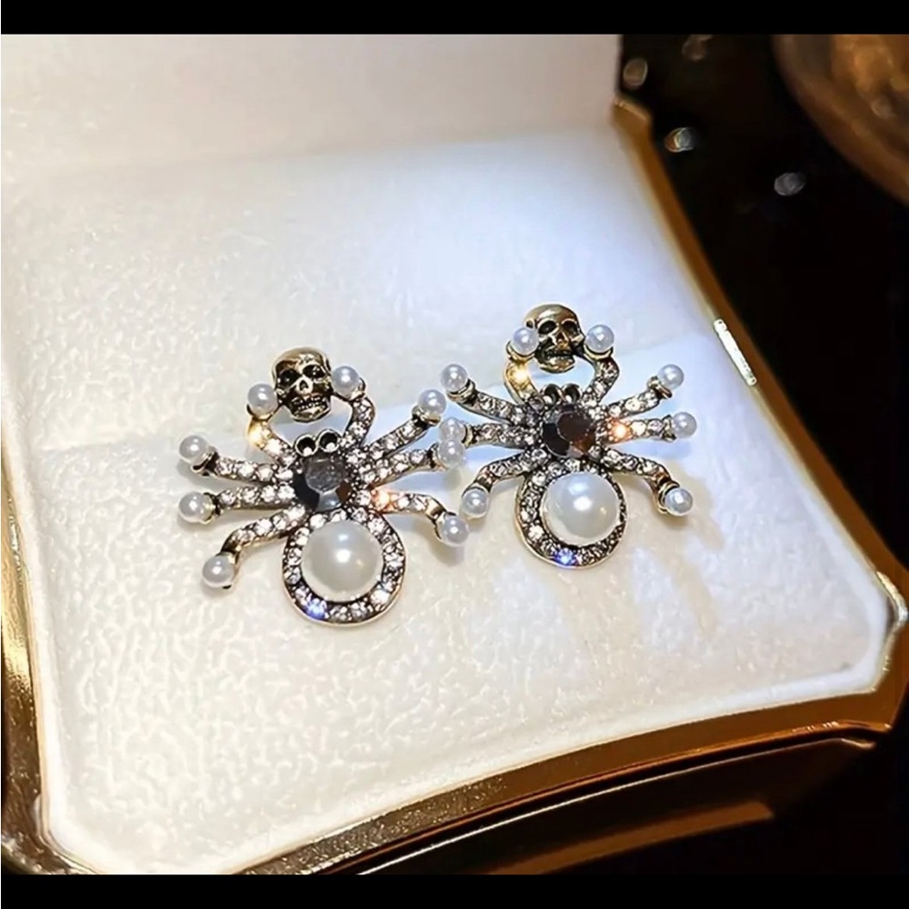 Skull Spider Pearl Rhinestone Statement Earrings Gothic Halloween